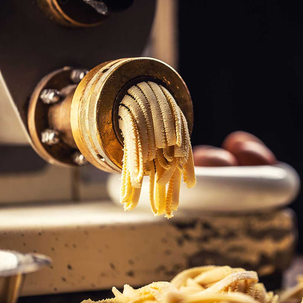 What is Bronze Die Pasta?